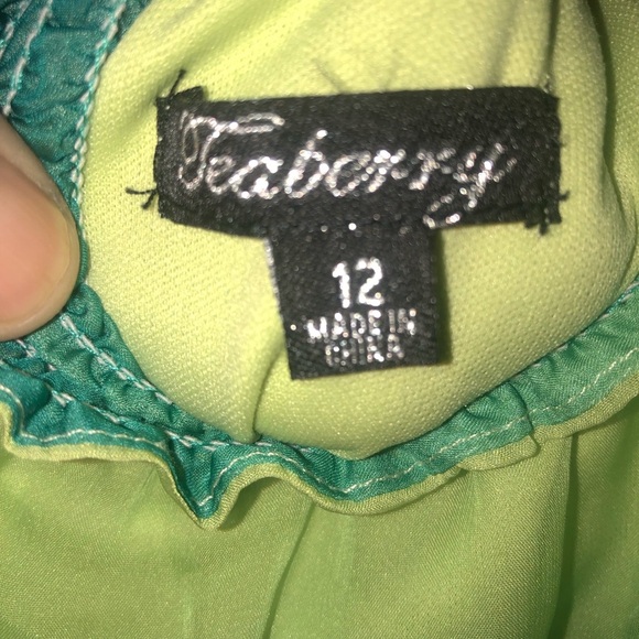 Green Umbria Teaberry A-Line Resort Skirt, sheer fairylike fabric, preloved - Picture 7 of 8